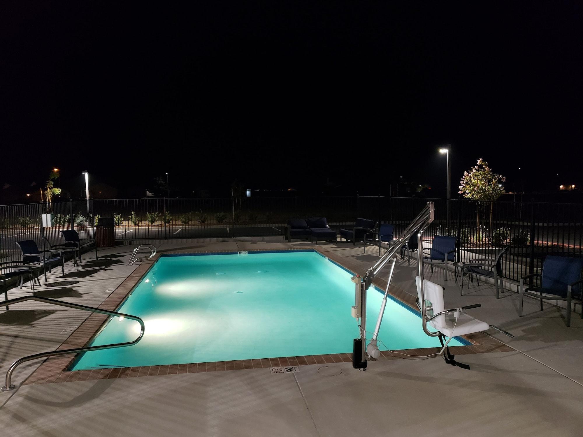 Best Western Plus Coalinga Inn Exteriér fotografie
